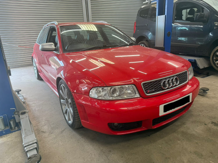 Audi Servicing Near Me In Redditch